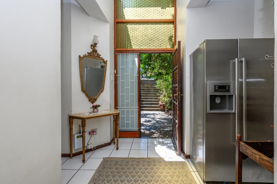 6 Bedroom Property for Sale in Linkside Eastern Cape